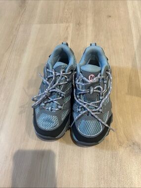 Merrell Kids Light Blue and Gray Trail Sneakers